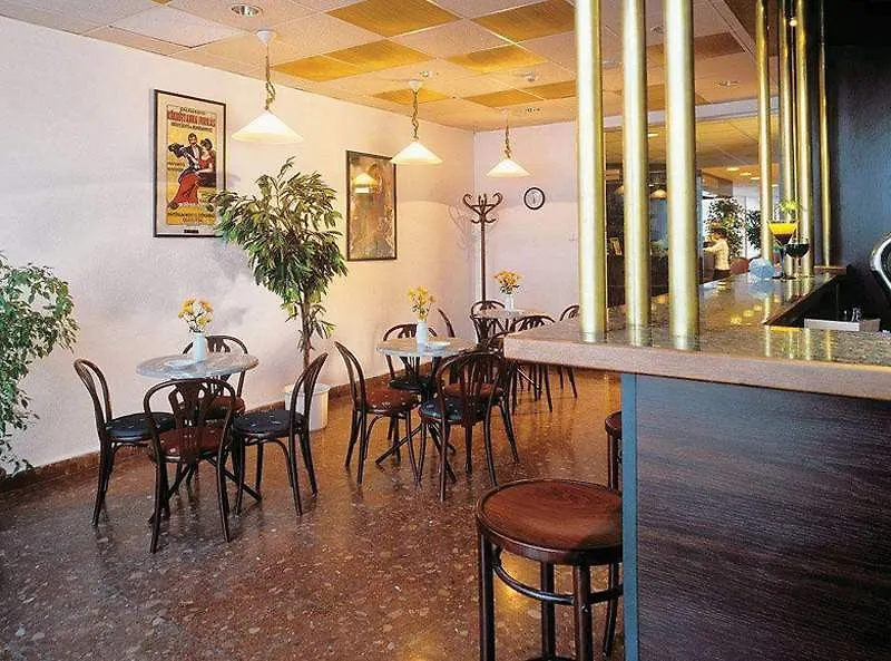 Gerand Hotel Touring Budapest