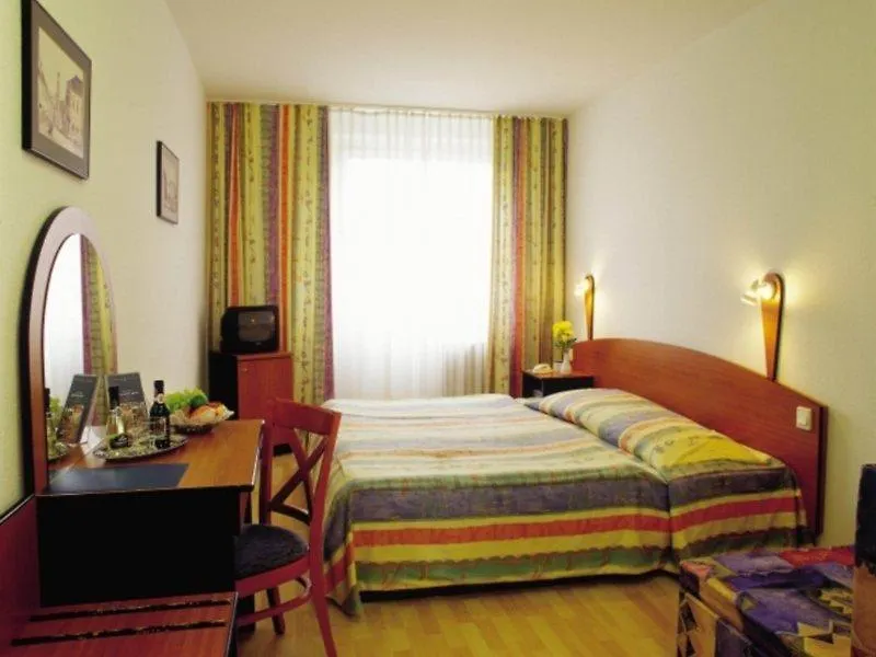 Gerand Hotel Touring Budapest Ungarn